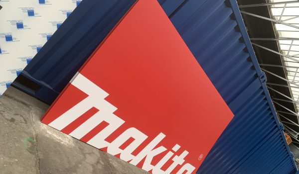 makita site signs chester